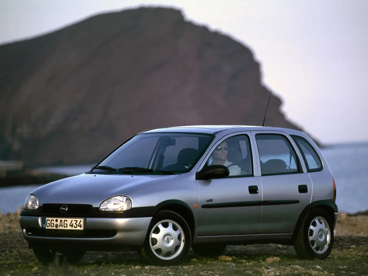 Opel Corsa B Хэтчбек 5 дв.