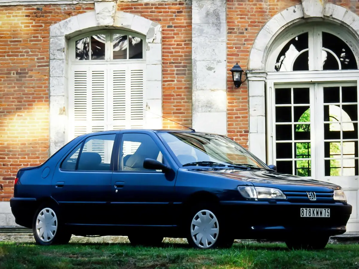 Peugeot 306 1993 – 2002 Седан