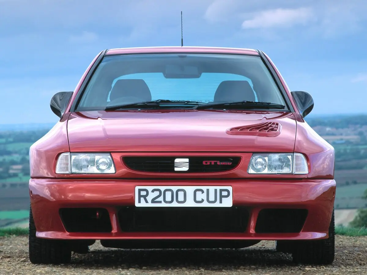 SEAT Ibiza II Хэтчбек 3 дв. — 照片 3