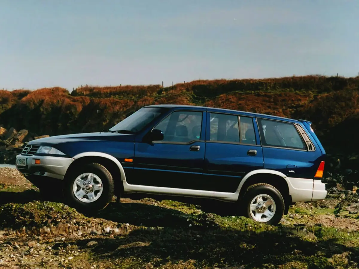 SsangYong Musso I Внедорожник 5 дв. — фото 2