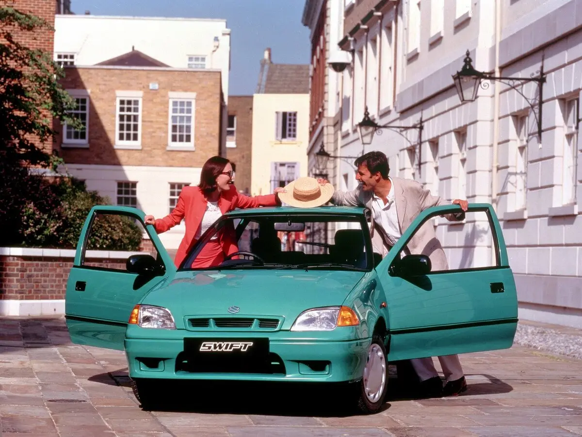Suzuki Swift II Рестайлинг Хэтчбек 3 дв. — сүрөт 2