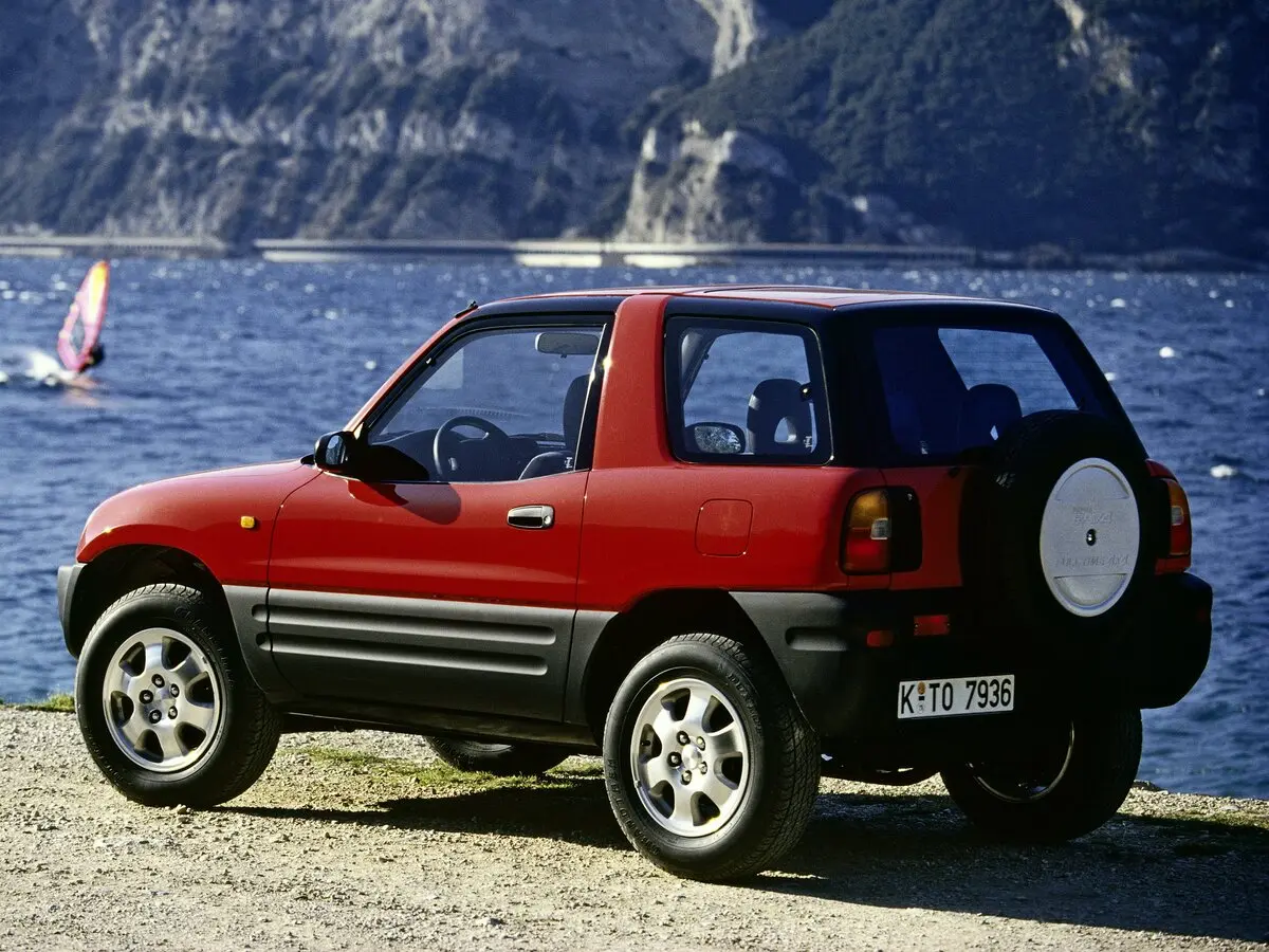 Toyota RAV4 I (XA10) Внедорожник 3 дв. — фото 4