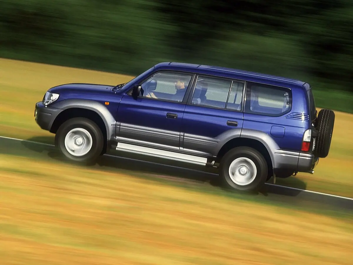 Toyota Land Cruiser Prado 90 Series Внедорожник 5 дв. — фото 3