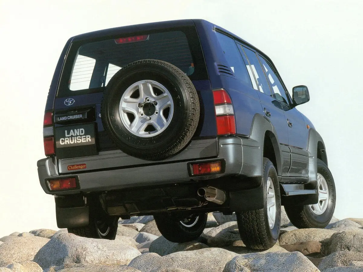 Toyota Land Cruiser Prado 90 Series Внедорожник 5 дв. — фото 5