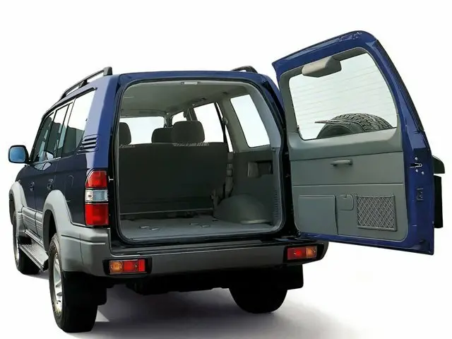 Toyota Land Cruiser Prado 90 Series Внедорожник 5 дв. — фото 10