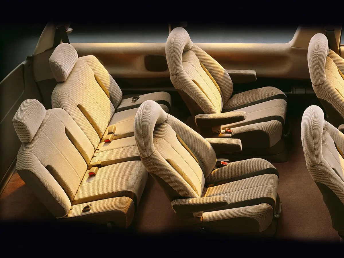 Toyota Previa I (XR10, XR20) Минивэн — сүрөт 10
