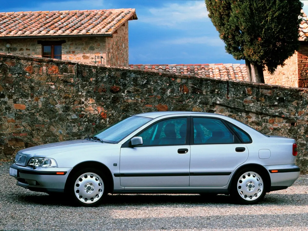 Volvo S40 I Седан — сүрөт 2