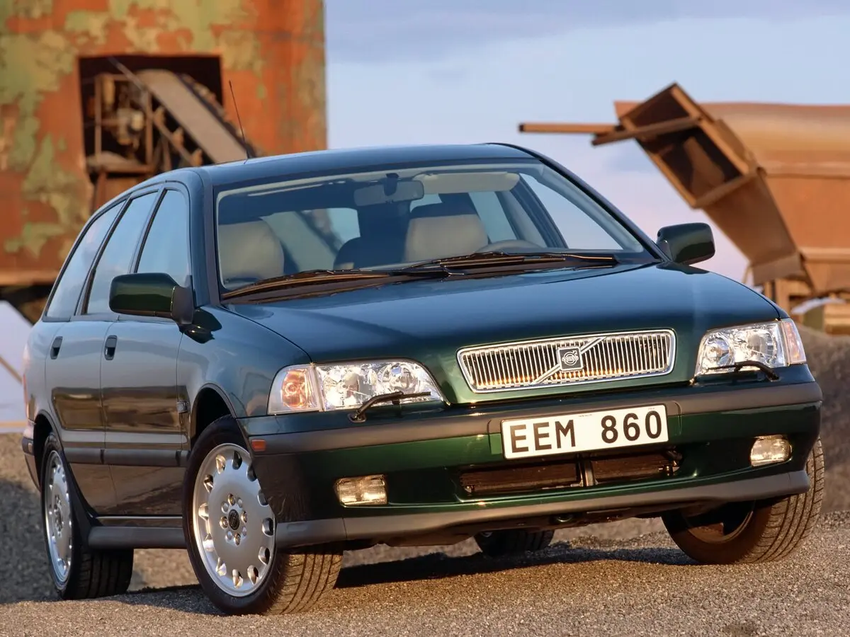 Volvo V40 I Универсал 5 дв. — сүрөт 3