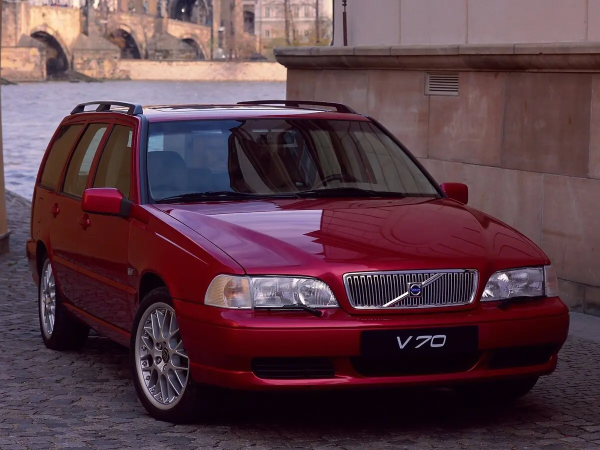 Volvo V70 I Универсал 5 дв. — 照片 3
