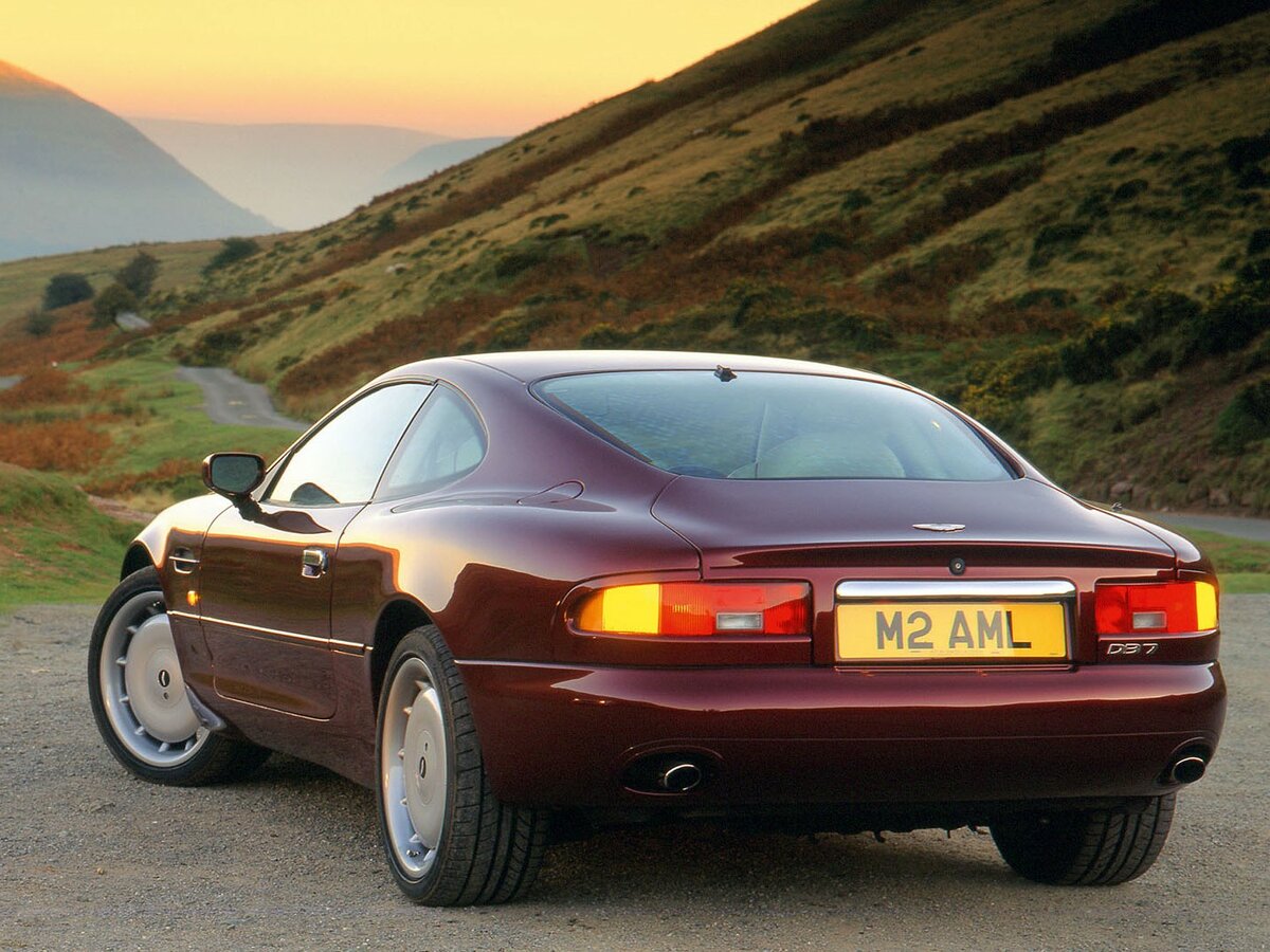 Aston Martin DB7 I Купе — фото 4