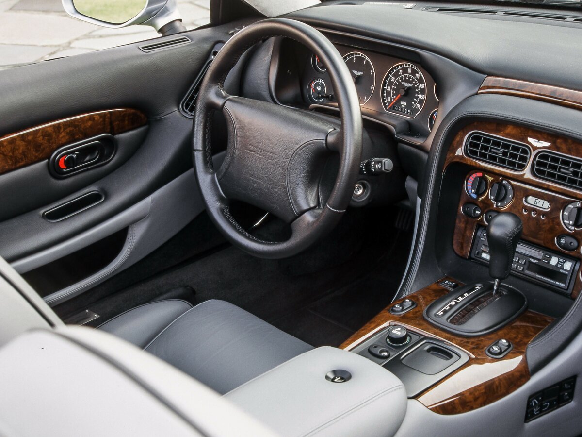 Aston Martin DB7 I Кабриолет Volante — фото 7