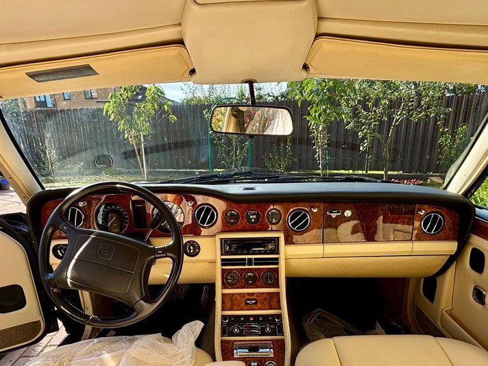 Bentley Turbo R 1985 – 1999 Седан — фото 7