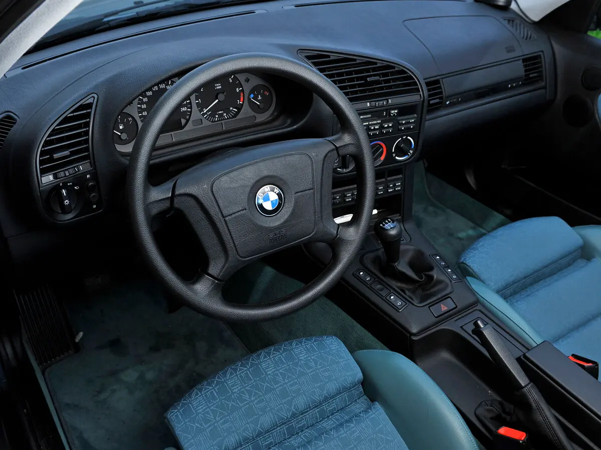 BMW 3 серии III (E36) Седан — сүрөт 7