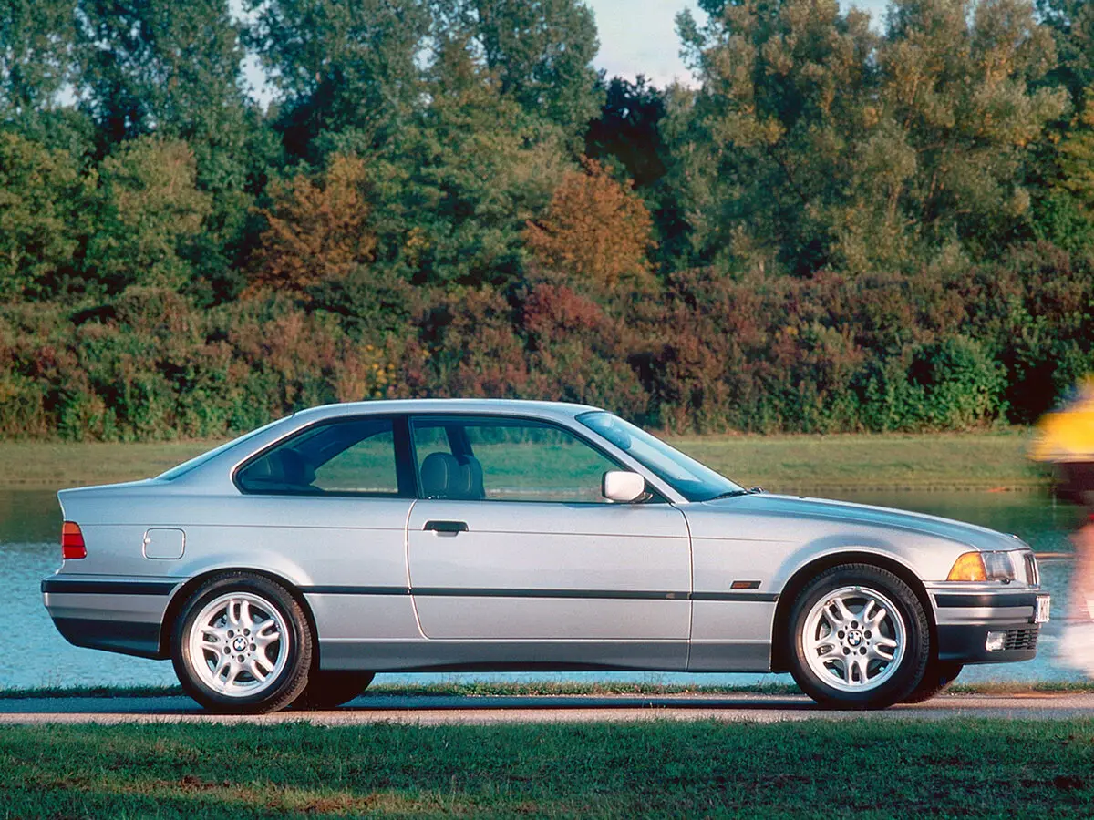 BMW 3 серии III (E36) Купе — photo 2