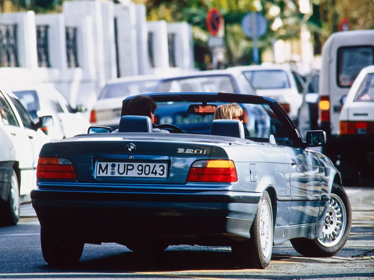 BMW 3 серии III (E36) Кабриолет — сүрөт 4