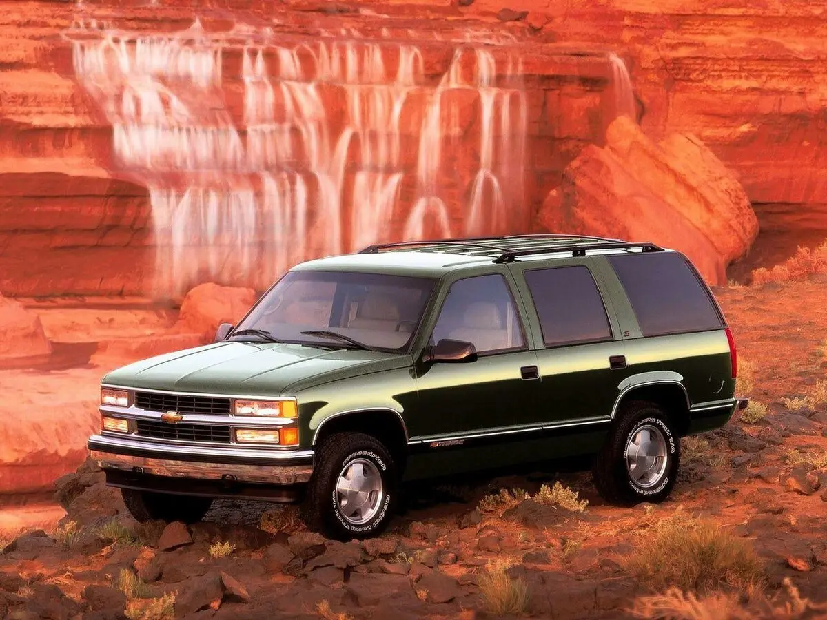 Chevrolet Tahoe I Внедорожник 5 дв.