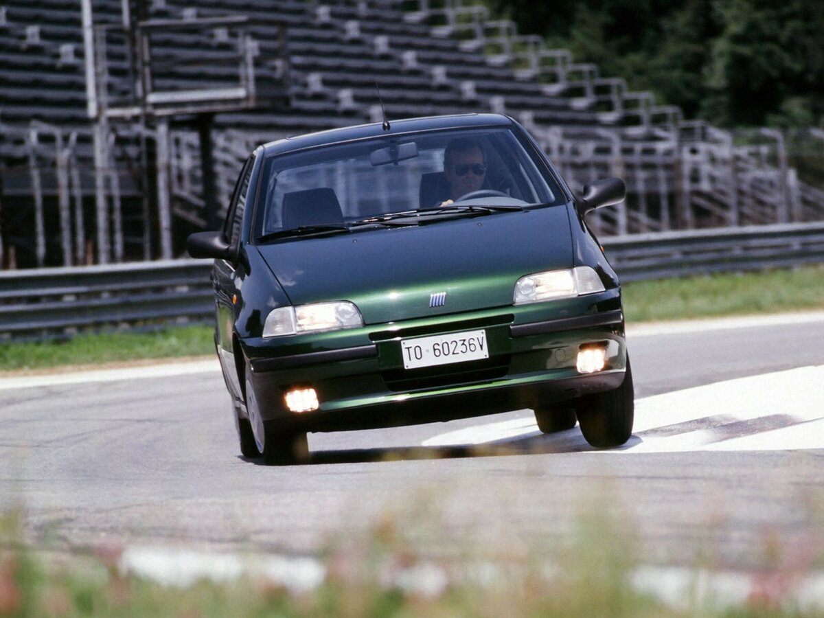 Fiat Punto I Хэтчбек 5 дв. — фото 3