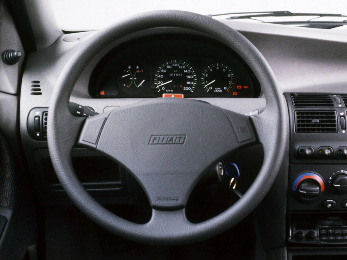 Fiat Punto I Хэтчбек 5 дв. — фото 6