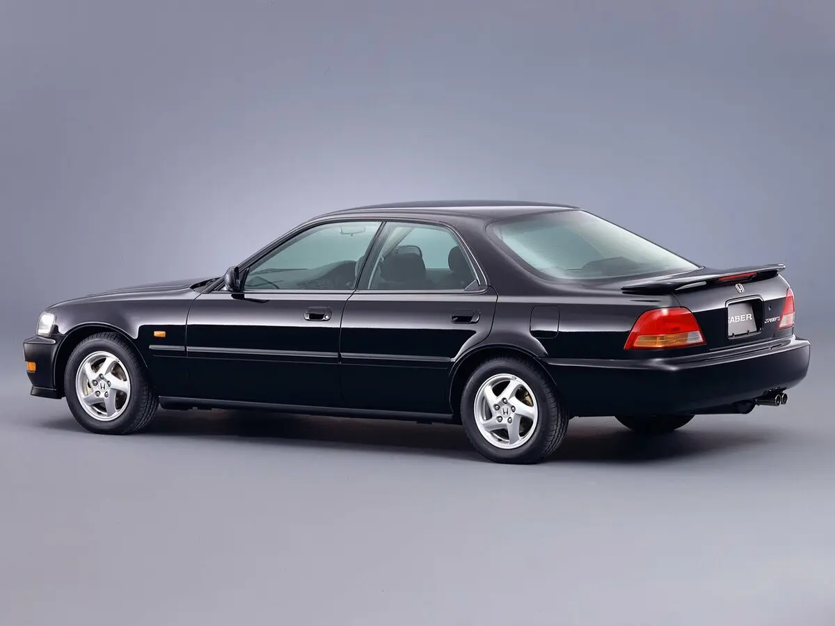 Honda Saber I Седан — сүрөт 2
