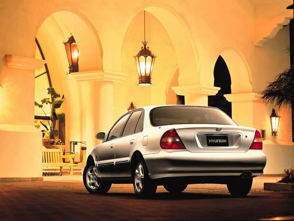Hyundai Sonata III Рестайлинг Седан — фото 4