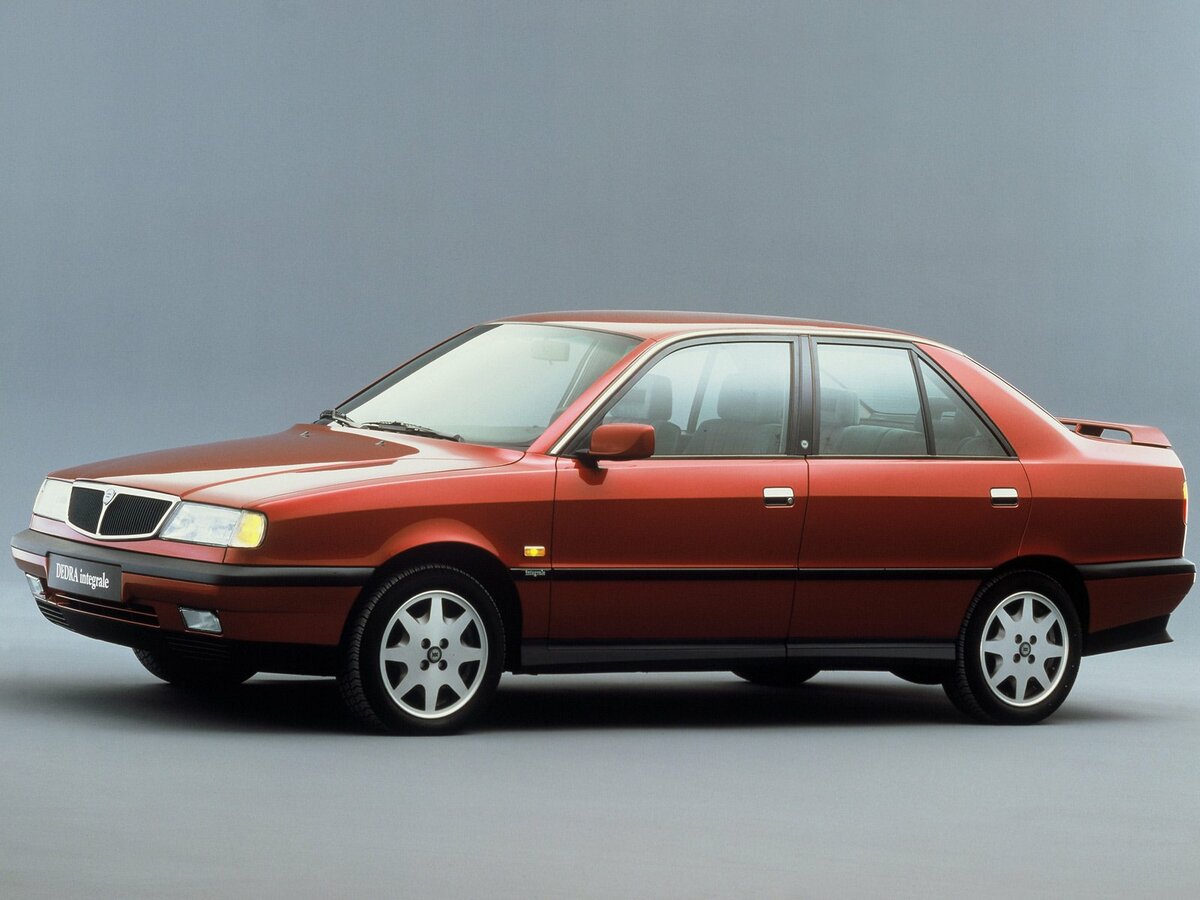 Lancia Dedra 1989 – 2000 Седан