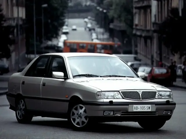 Lancia Dedra 1989 – 2000 Седан — photo 3