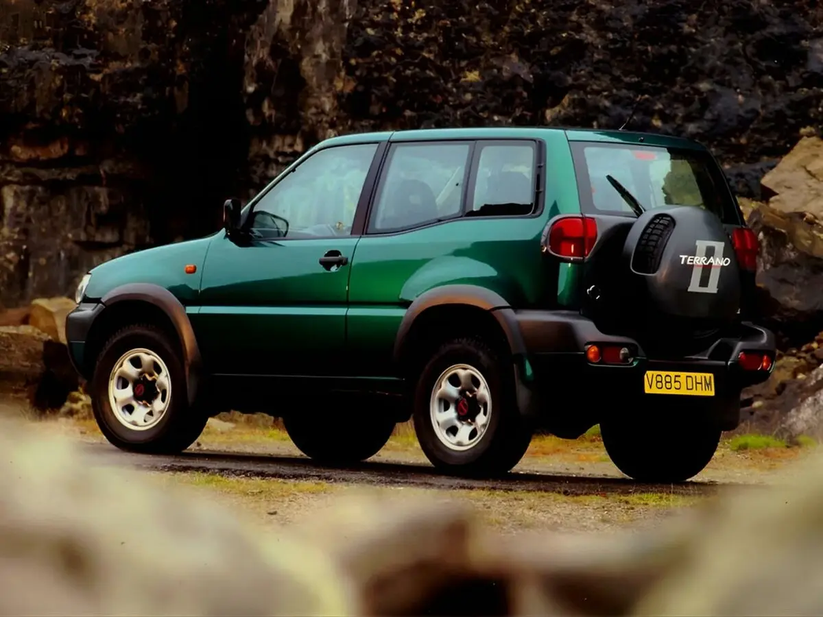 Nissan Terrano II Рестайлинг Внедорожник 3 дв. — сүрөт 4