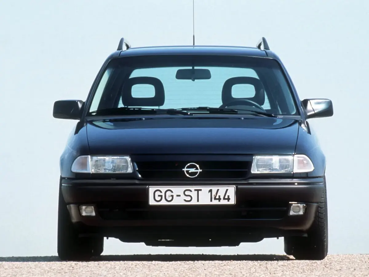 Opel Astra F Универсал 5 дв. — фото 3