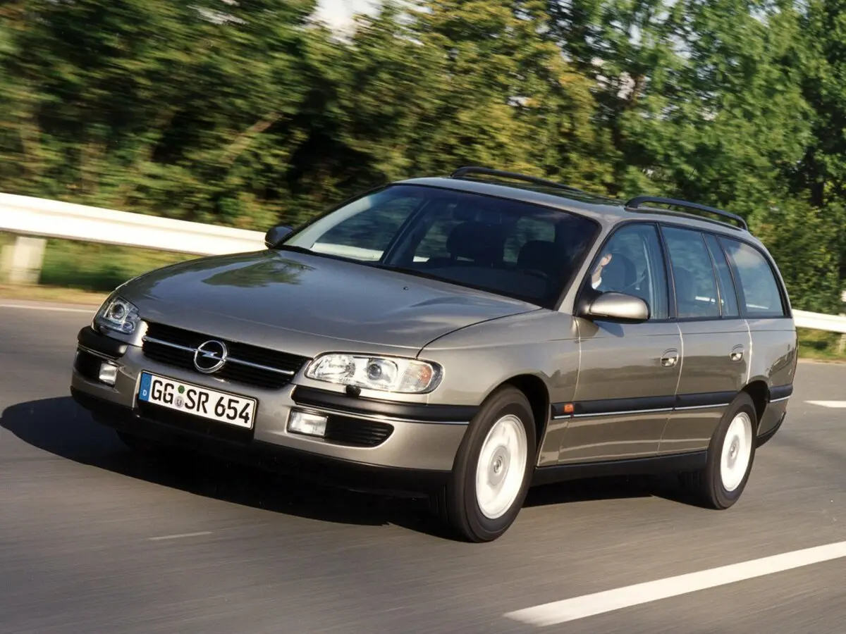Opel Omega B Универсал 5 дв.