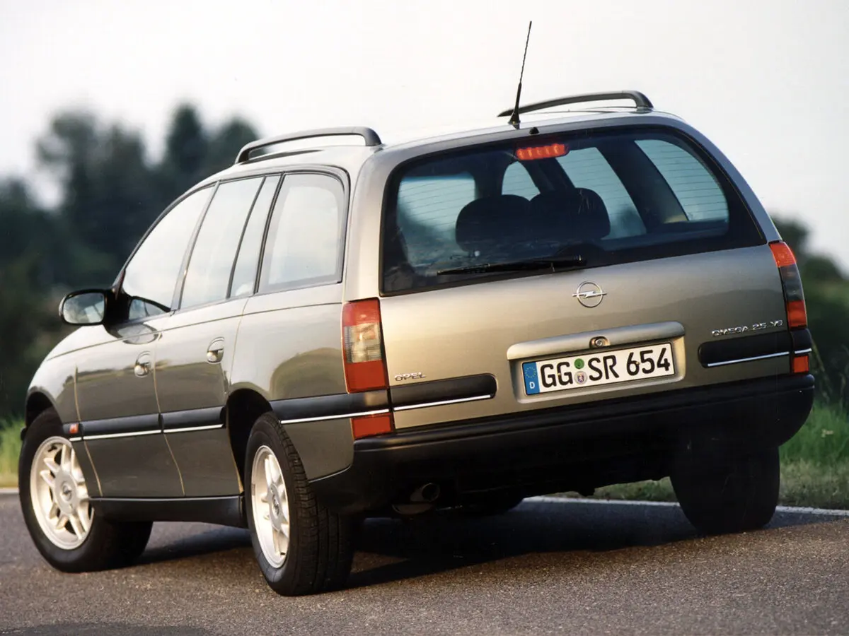 Opel Omega B Универсал 5 дв. — сүрөт 5