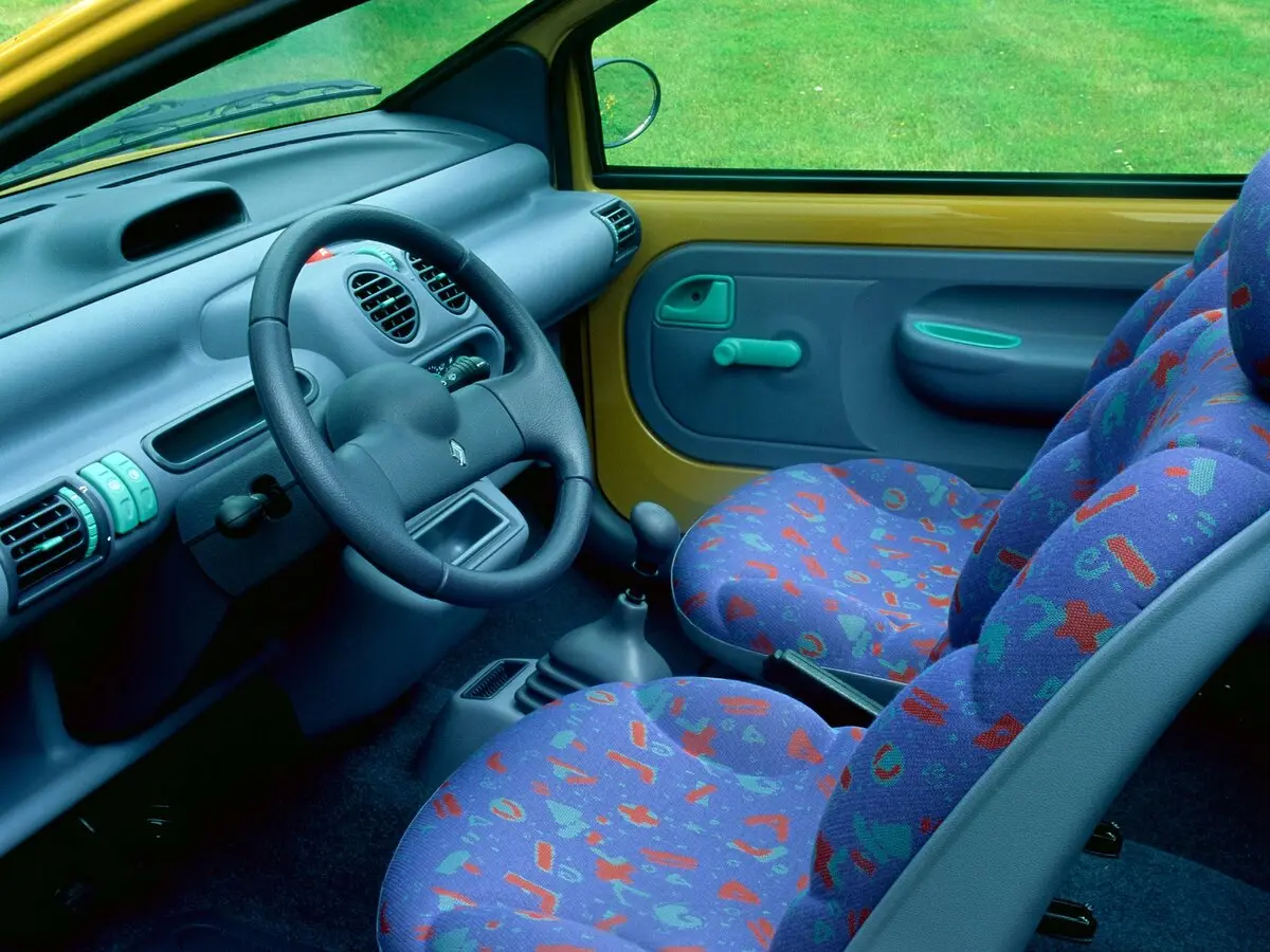 Renault Twingo I Хэтчбек 3 дв. — photo 7