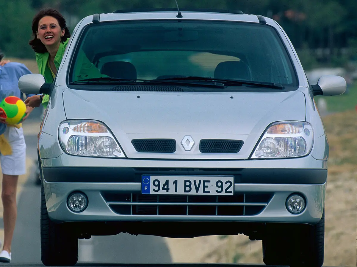 Renault Scenic I Рестайлинг Компактвэн — сүрөт 3