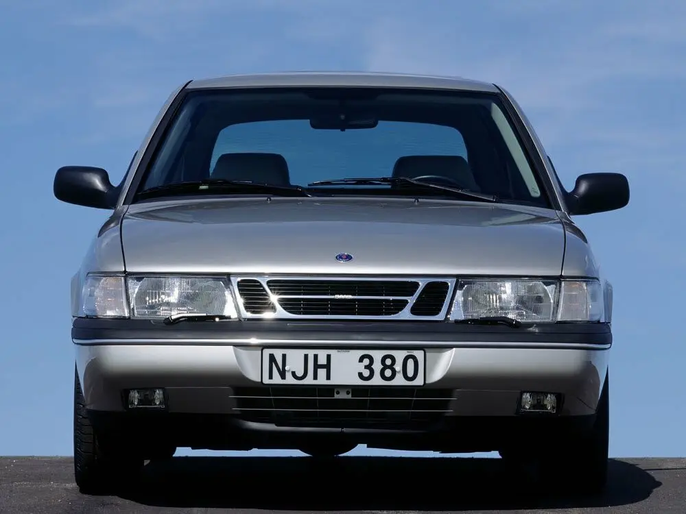 Saab 900 II Лифтбек — сүрөт 4