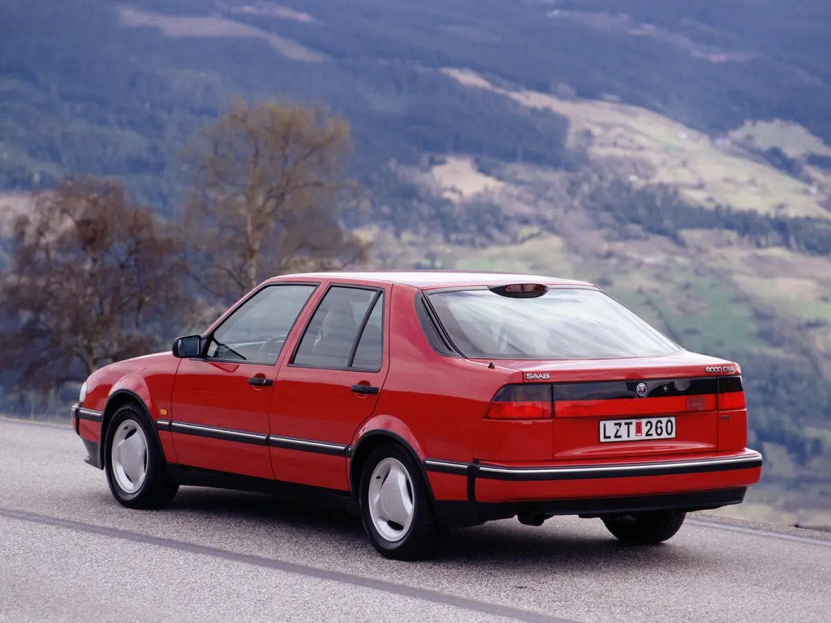 Saab 9000 I Рестайлинг Лифтбек — сүрөт 6