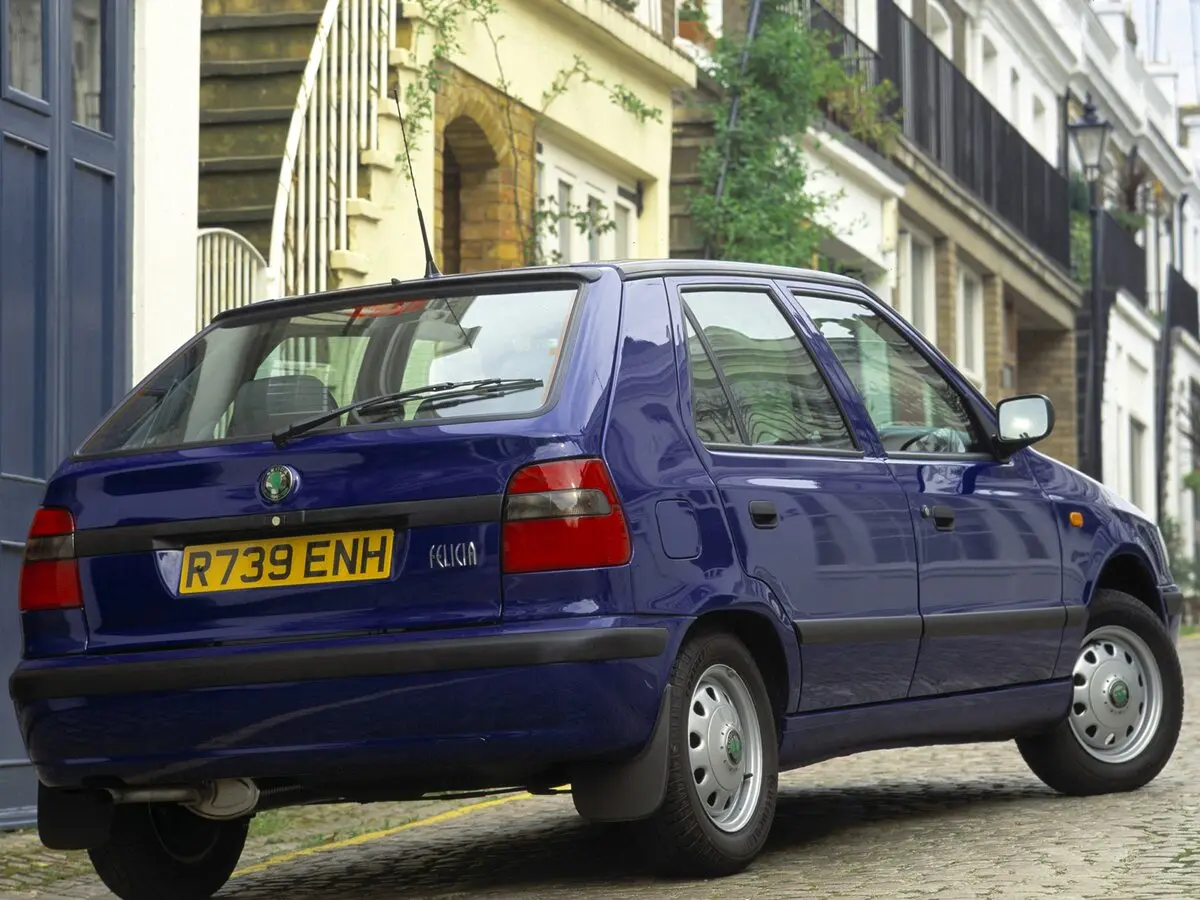 Skoda Felicia I Хэтчбек 5 дв. — сүрөт 6