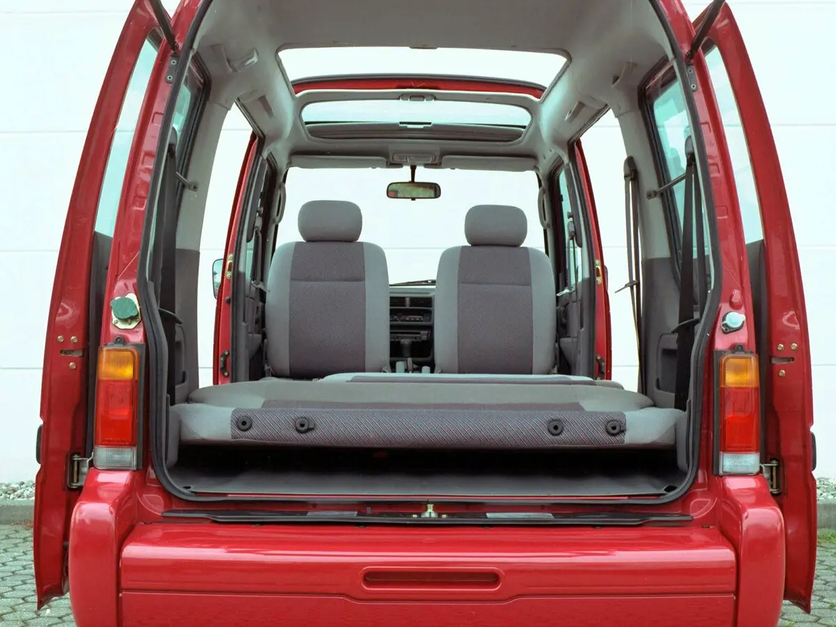 Subaru Libero 1984 – 1998 Компактвэн — photo 3
