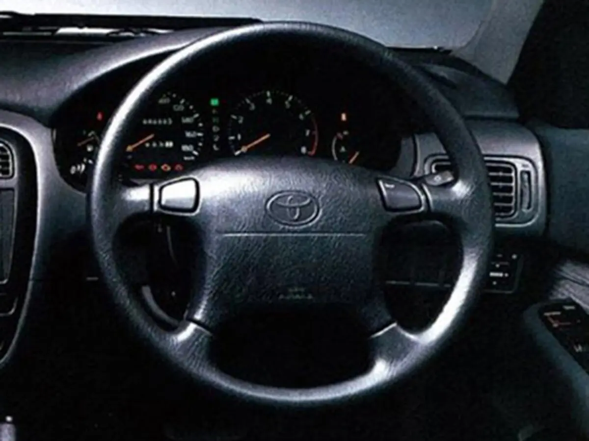 Toyota Carina VI (T190) Седан — сүрөт 6