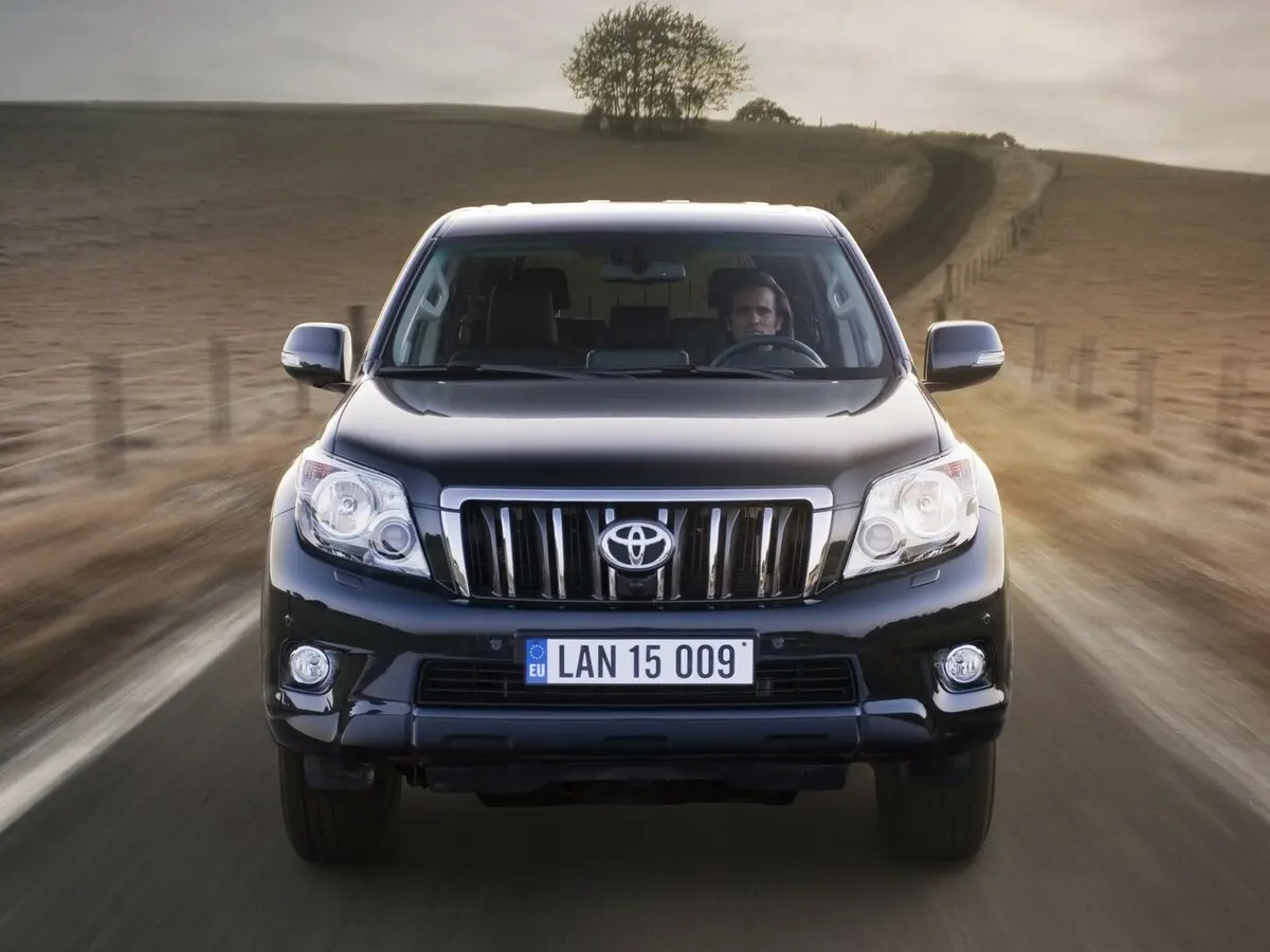 Toyota Land Cruiser Prado 150 Series Внедорожник 5 дв. — фото 3