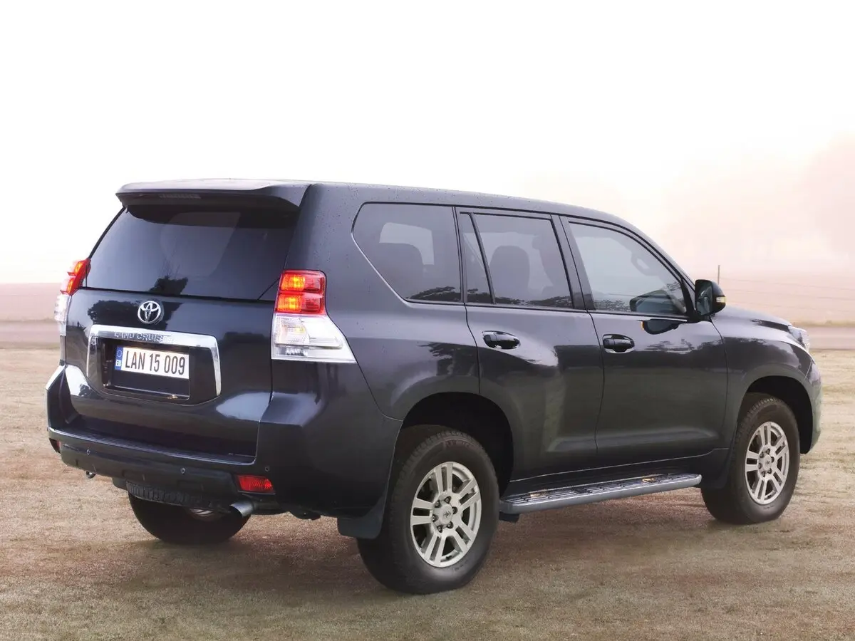 Toyota Land Cruiser Prado 150 Series Внедорожник 5 дв. — фото 5