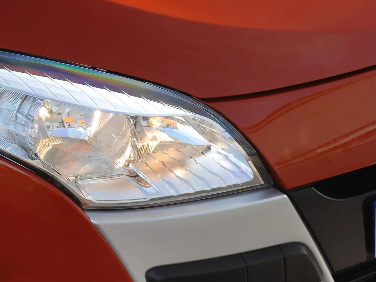 Renault Megane III Хэтчбек 3 дв. — сүрөт 14