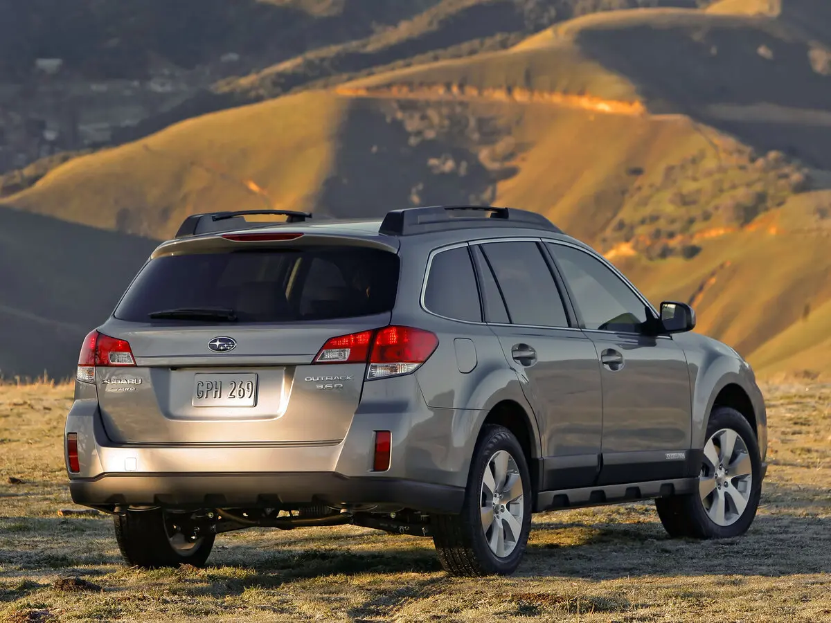 Subaru Outback IV Универсал 5 дв. — фото 5