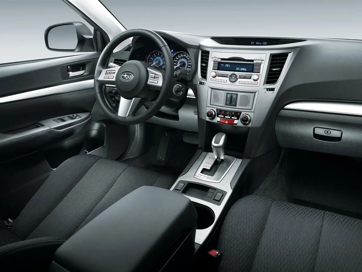 Subaru Outback IV Универсал 5 дв. — фото 7