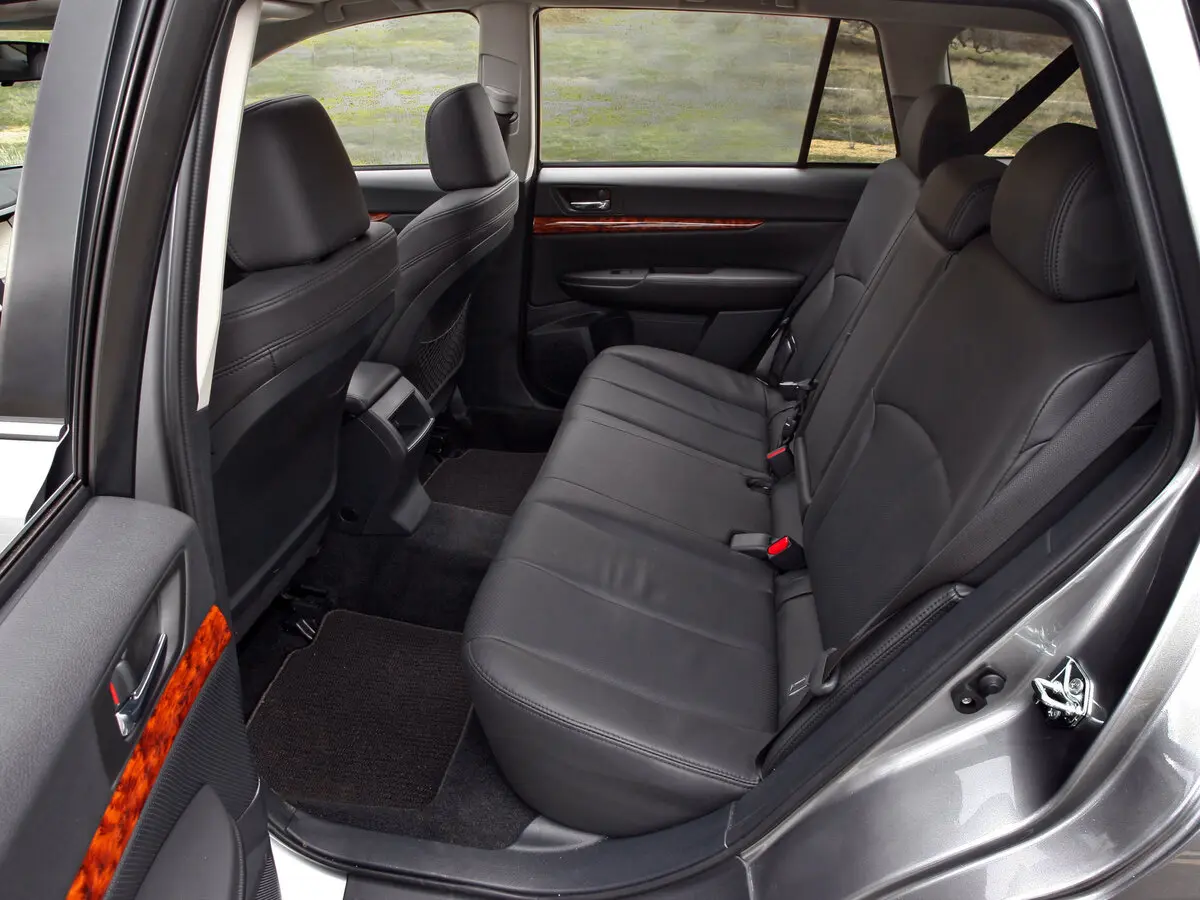 Subaru Outback IV Универсал 5 дв. — фото 10