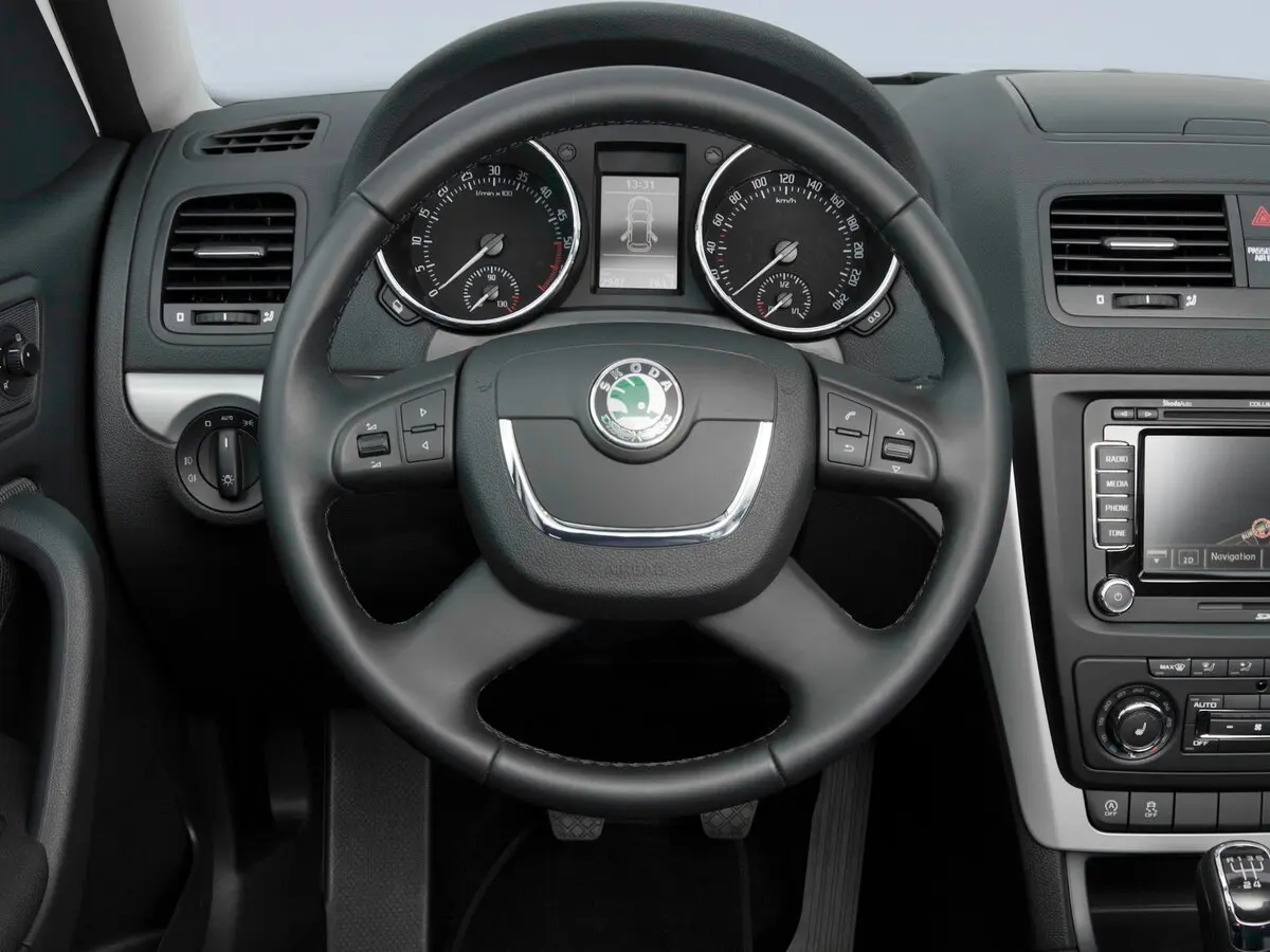 Skoda Yeti I Внедорожник 5 дв. — сүрөт 10