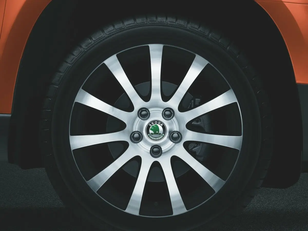 Skoda Yeti I Внедорожник 5 дв. — сүрөт 17
