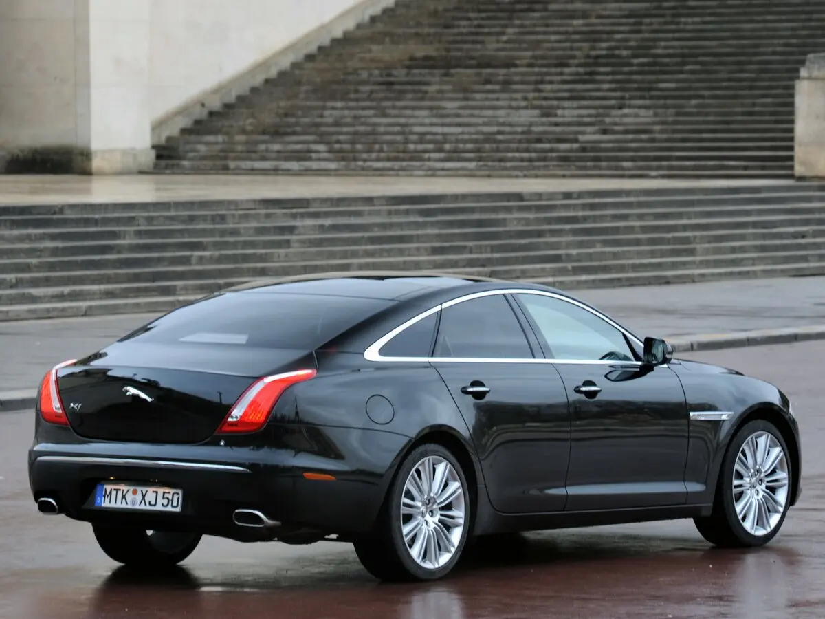 Jaguar XJ IV (X351) Седан — сүрөт 4