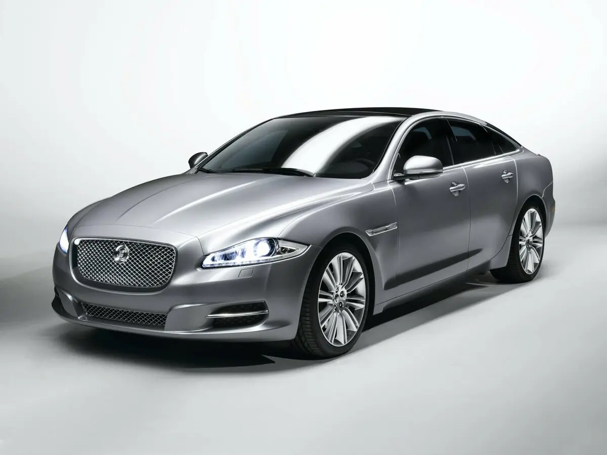 Jaguar XJ IV (X351) Седан Long