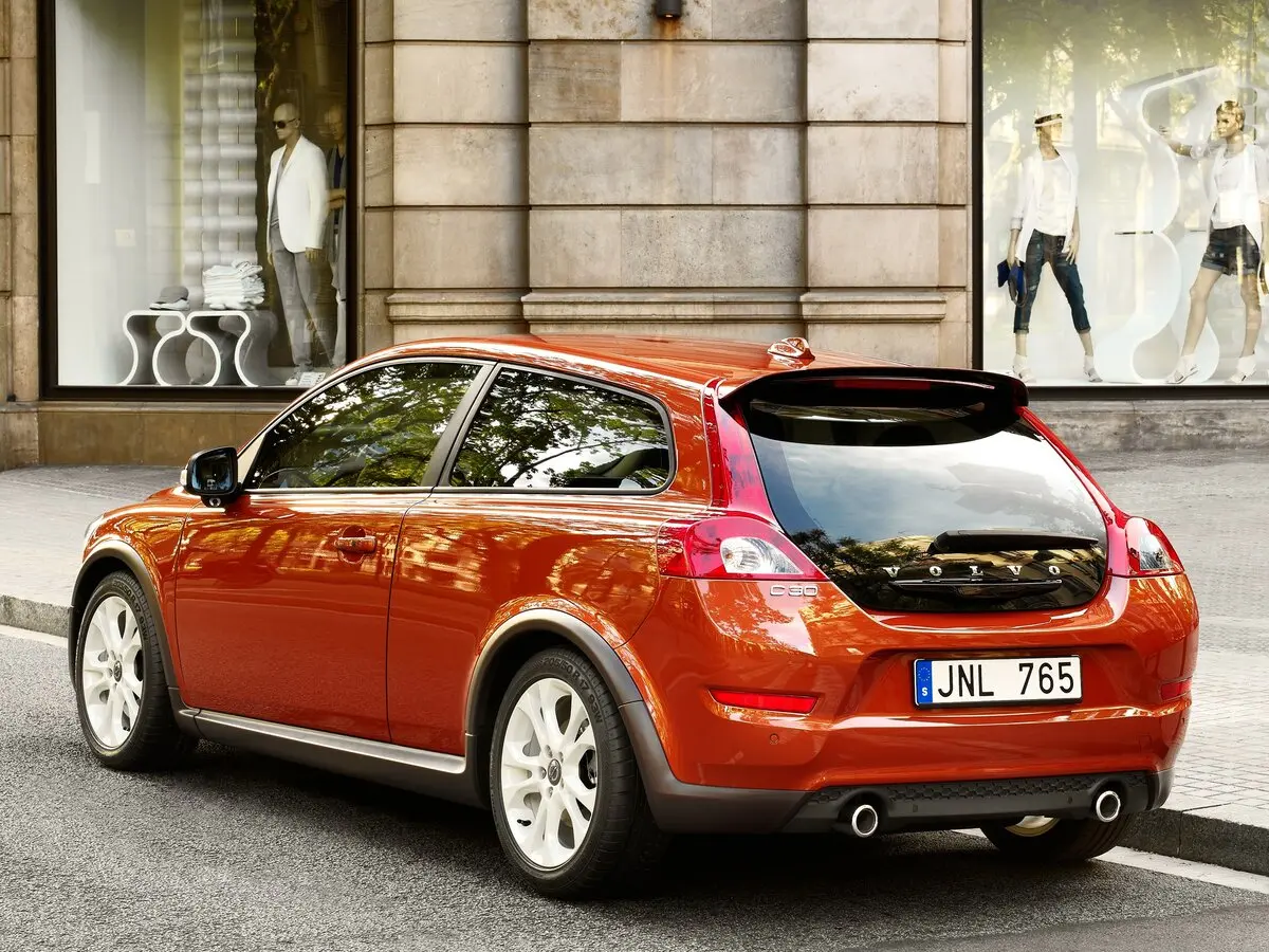 Volvo C30 I Рестайлинг Хэтчбек 3 дв. — photo 5