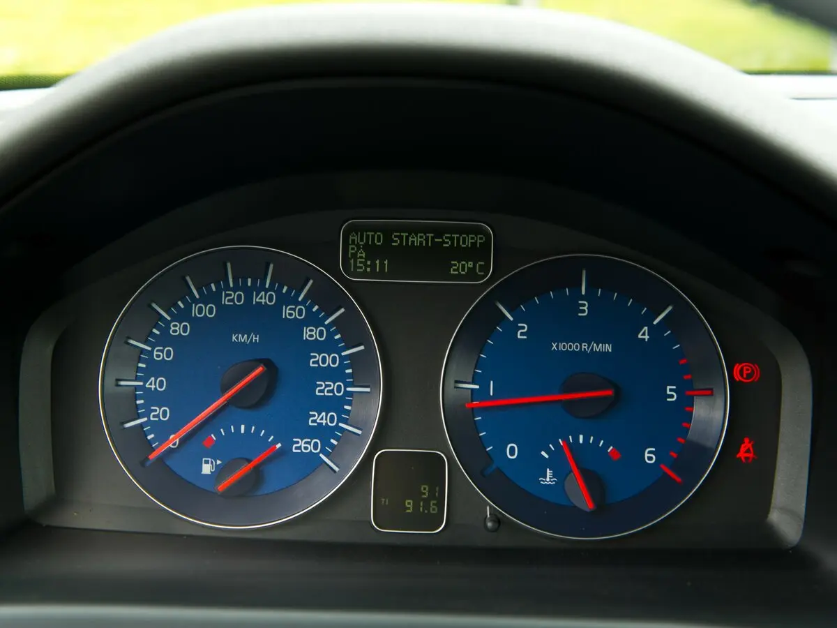 Volvo C30 I Рестайлинг Хэтчбек 3 дв. — photo 8