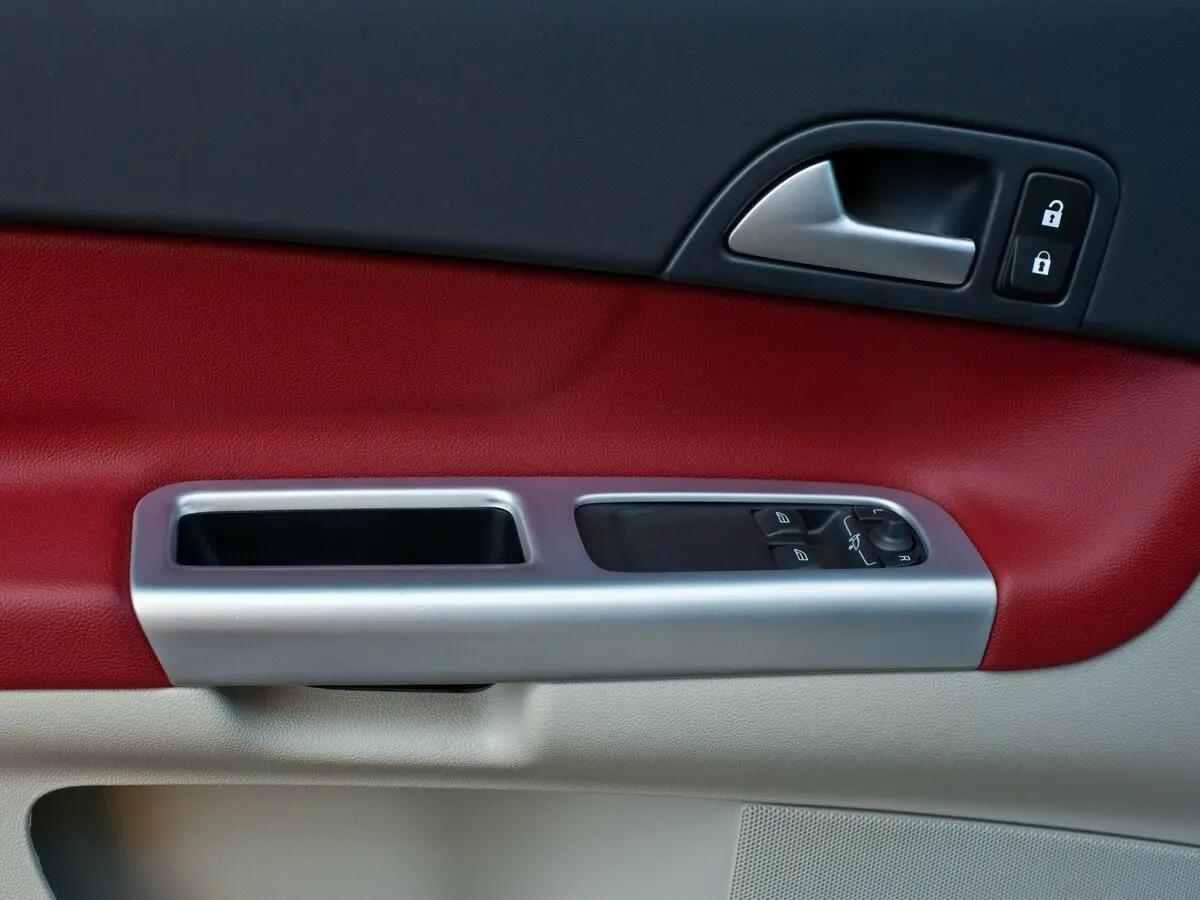 Volvo C30 I Рестайлинг Хэтчбек 3 дв. — photo 11